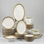 1040 3398 DINNERWARE